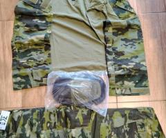 UNIFORME COMBAT MULTICAM TROPIC