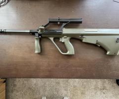 Novritsch SSR77 A1 (Steyr AUG A1) + accesorios